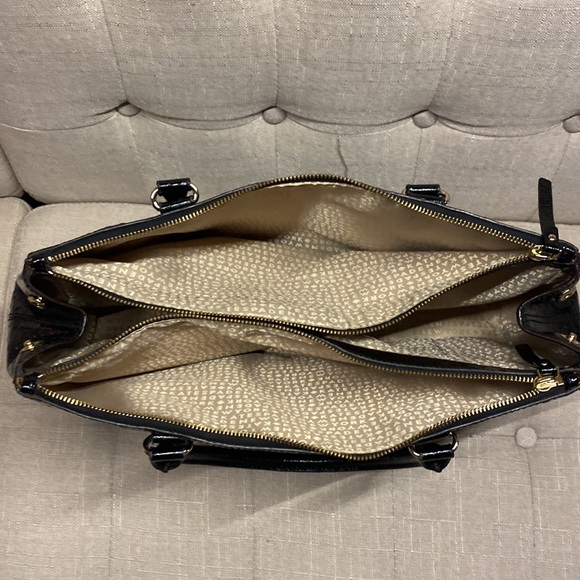 Kate Spade "Alexander Avenue Martine" ostrich embossed shoulder bag - Picture 7 of 8